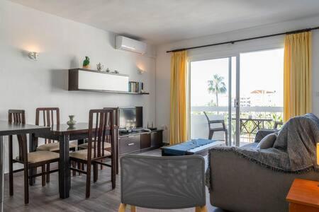 Torresol Apartment เนร์คา ภายนอก รูปภาพ